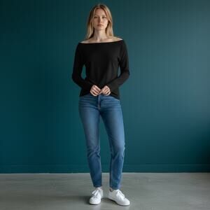 Gap womens size medium modern black long sleeve boat neck top off the shoulder